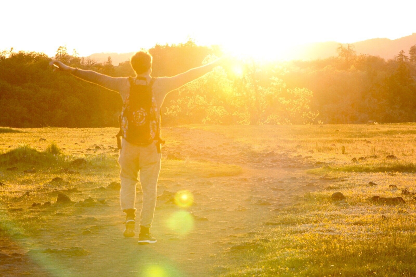 my-walking-on-sunshine-on-top-of-table-rock_t20_XQpWmG